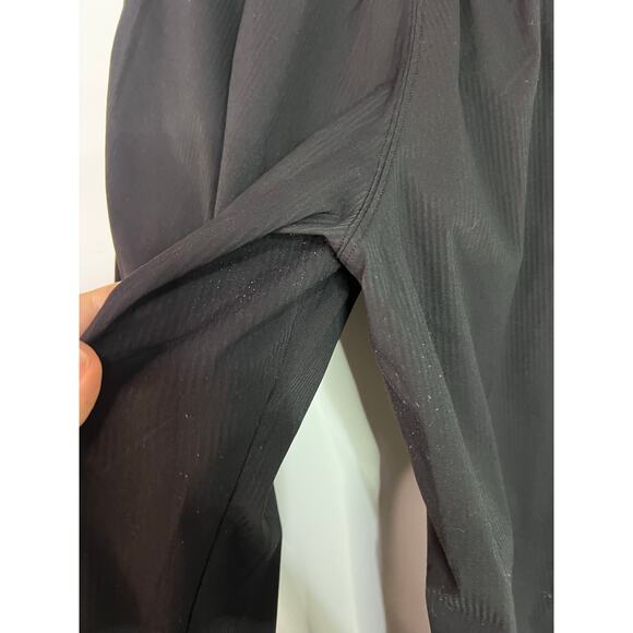 Lululemon Women's Studio Jogger in black size 8 - Picture 7 of 9